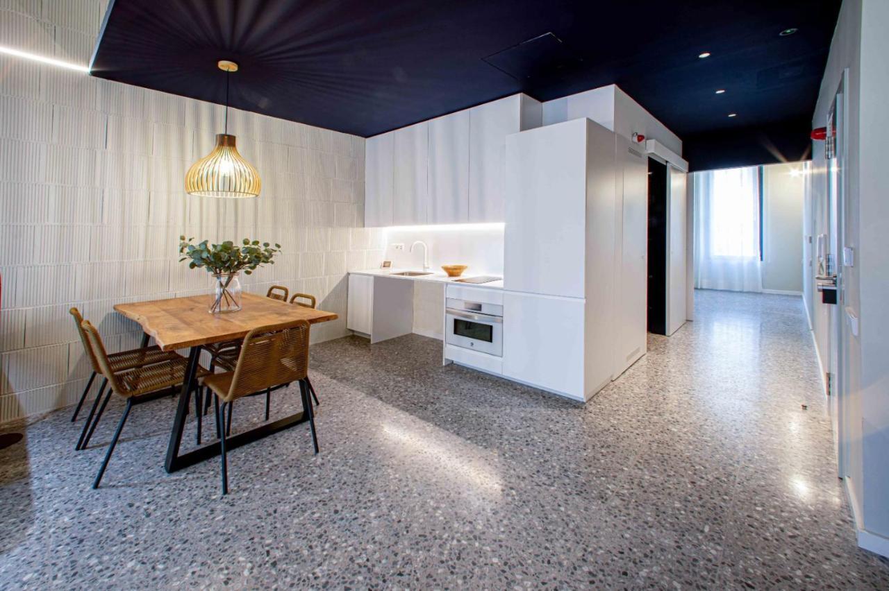 Barcelona Touch Apartments - Rosich L'Hospitalet de Llobregat Exteriér fotografie
